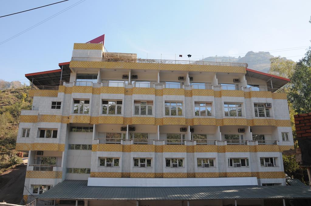 Hotel Panchwati Bilaspur  Bagian luar foto